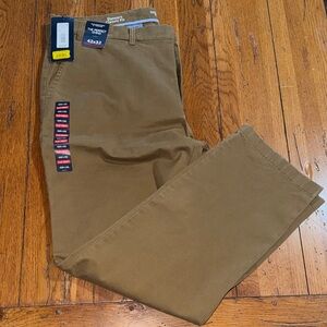 Roundtree & Yorke Men's Brown Chinos